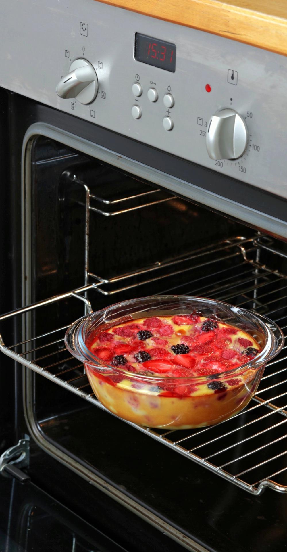 Форма с/к PYREX CK&HT форма д/запік.кругл26х23х8см(2.3л)з фіксат.кр. (208PH00/7646)
