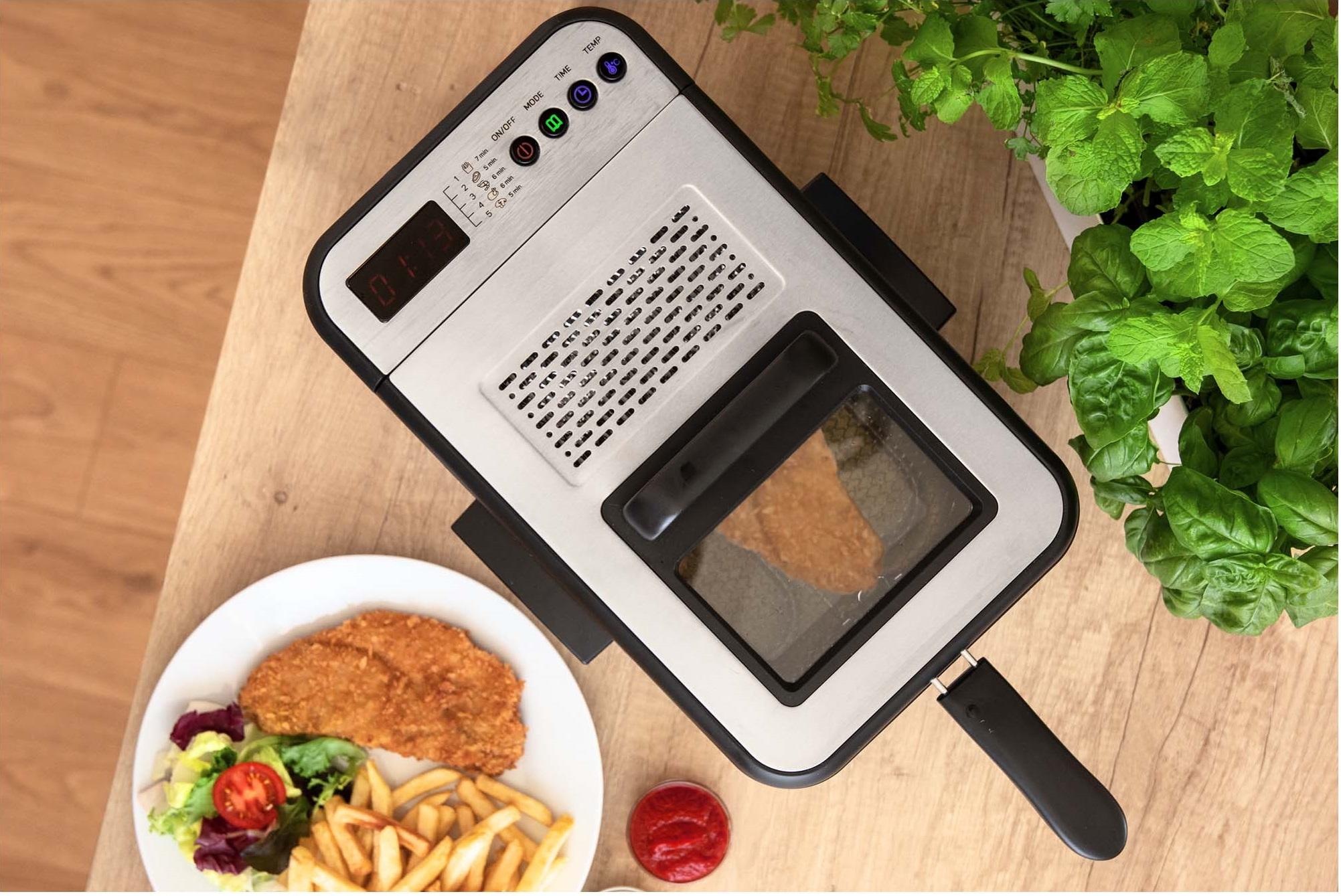 Фритюрниця SENCOR SFR 8200SS