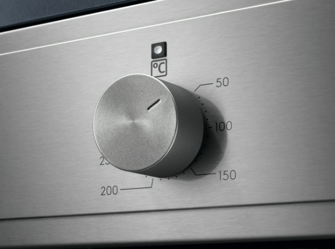 Вбуд. духовка ELECTROLUX EOF3H00BX