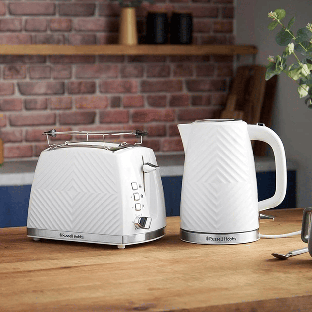 Чайник RUSSELL HOBBS 26381-70 Groove Білий