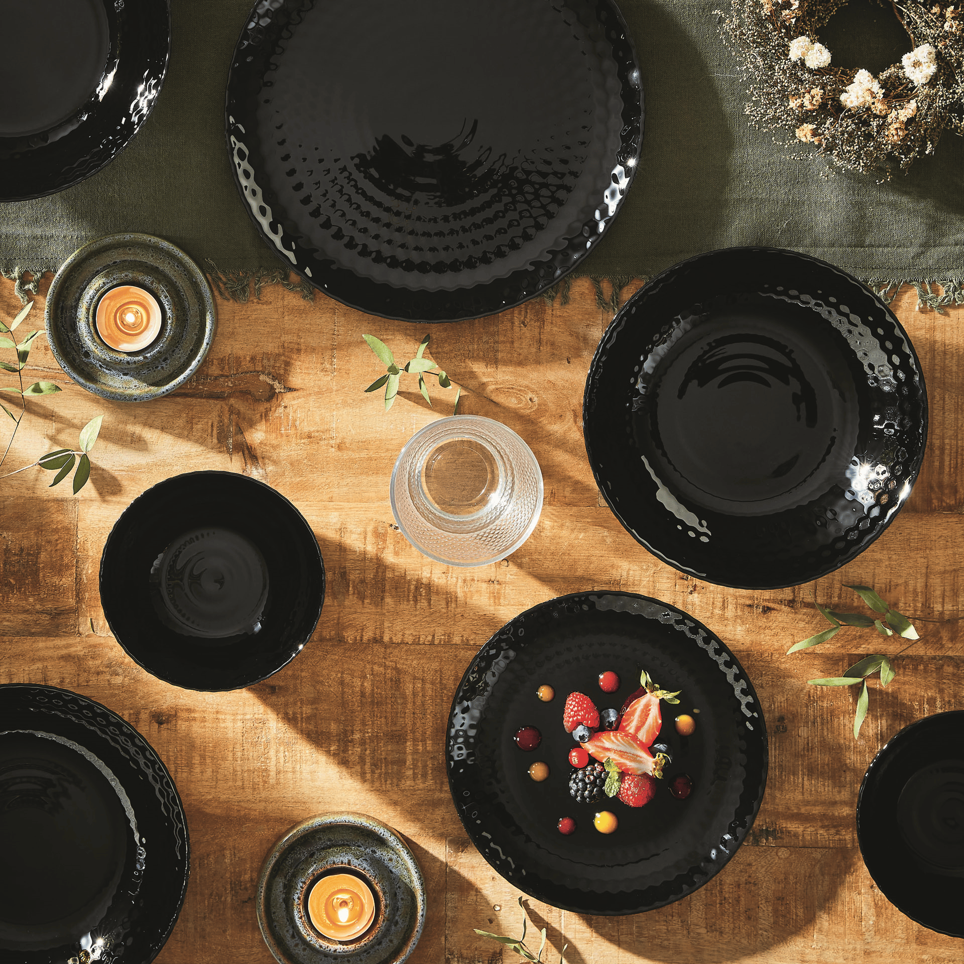 Тарілка LUMINARC PAMPILLE BLACK /19 см /десерт. (Q4620)