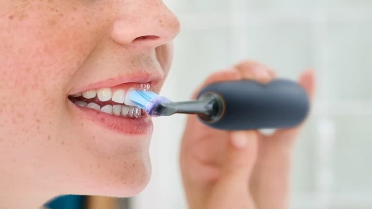 Зубна електрощітка PHILIPS HX9052/88 насадки Premium Gum Care 2 шт