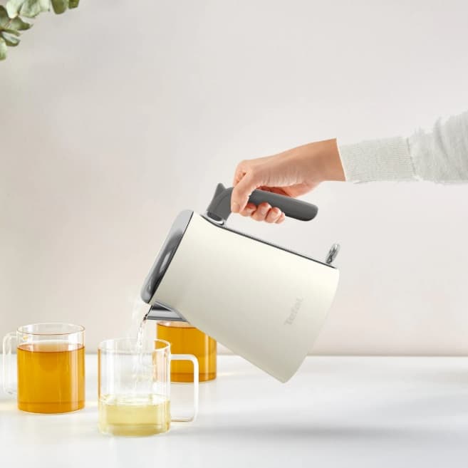 Чайник TEFAL KI666AE0