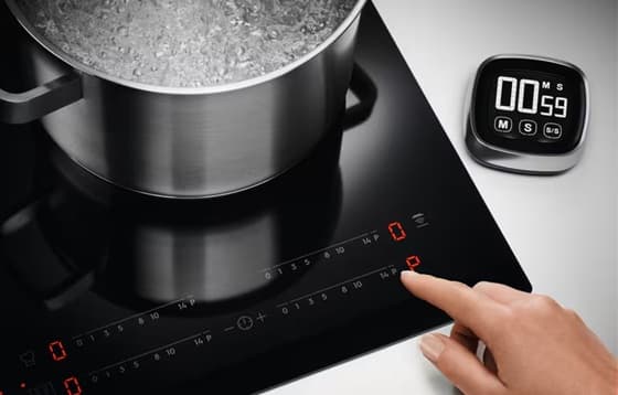 Вбуд. поверхня ELECTROLUX CIV 634
