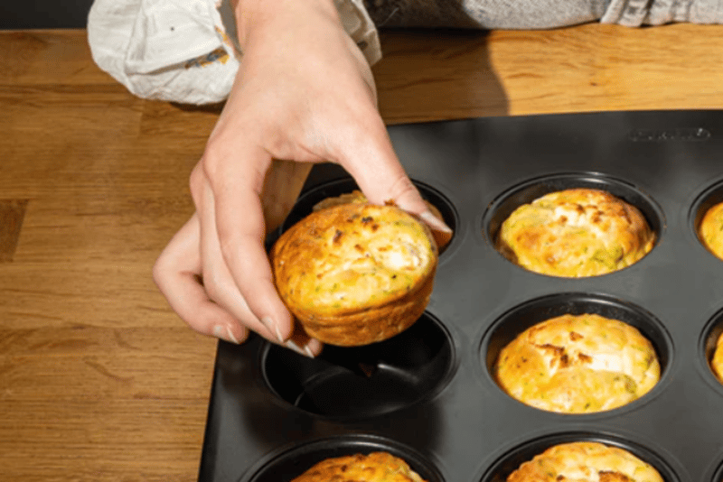 Форма PYREX GLIDE мет.форма д/мафінів 12шт (GL12BU6/8046)
