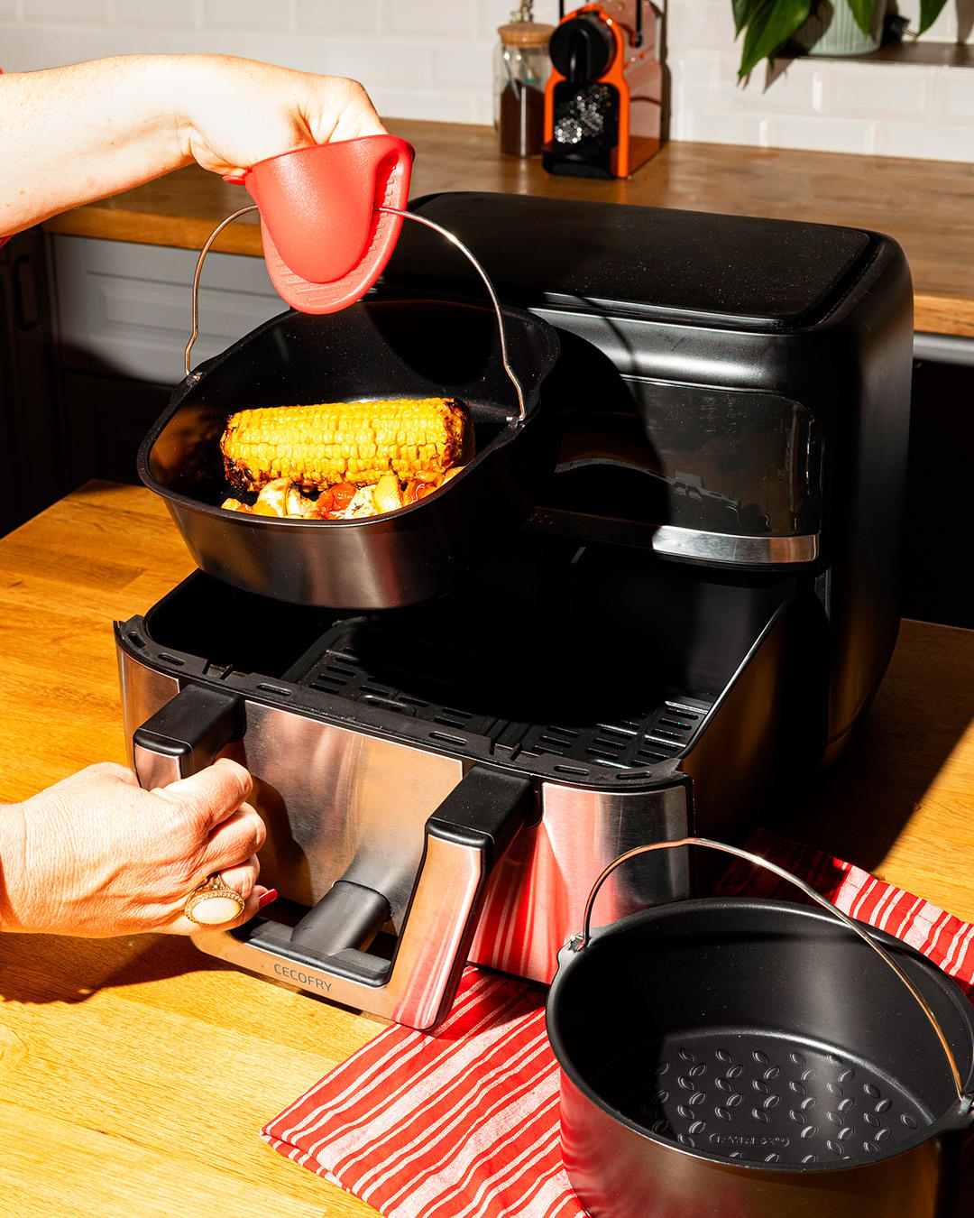 Форма PYREX AIRFRYER мет.форма квадр 22х21х7.5 см (AF22SR6/8046)