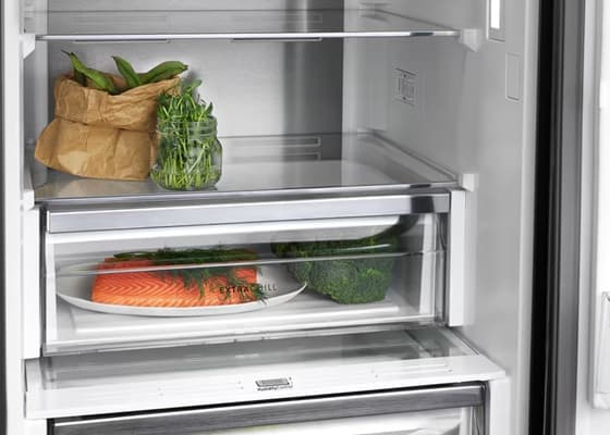 Холодильник ELECTROLUX LNT7ME36K2