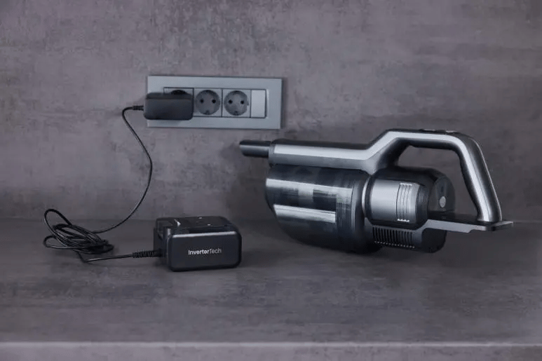 Пилосос акумуляторний Wet&dry HISENSE HFC743169BKA (VC-PW502)