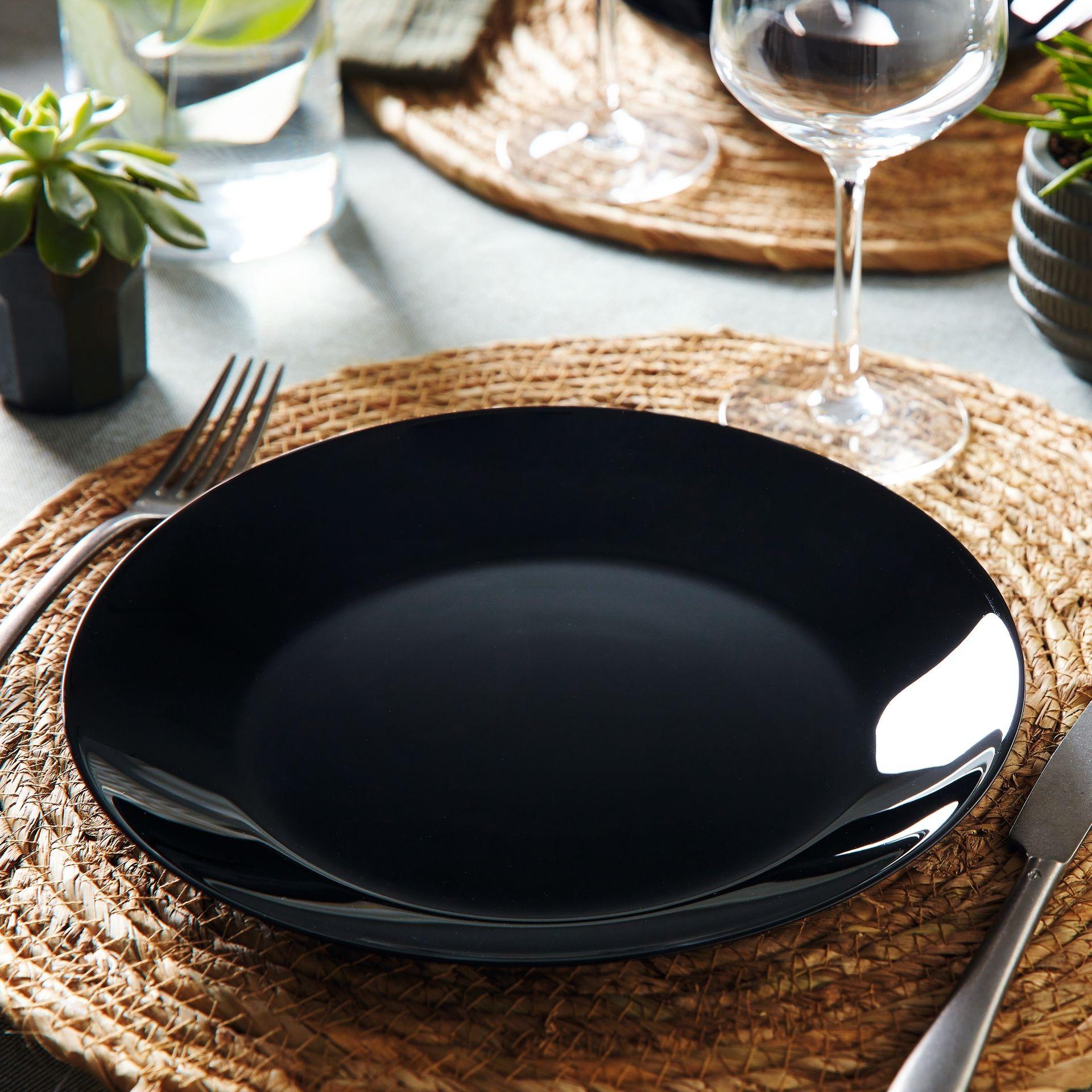 Тарілка LUMINARC ZELIE BLACK /25 см / обід. (V7145)