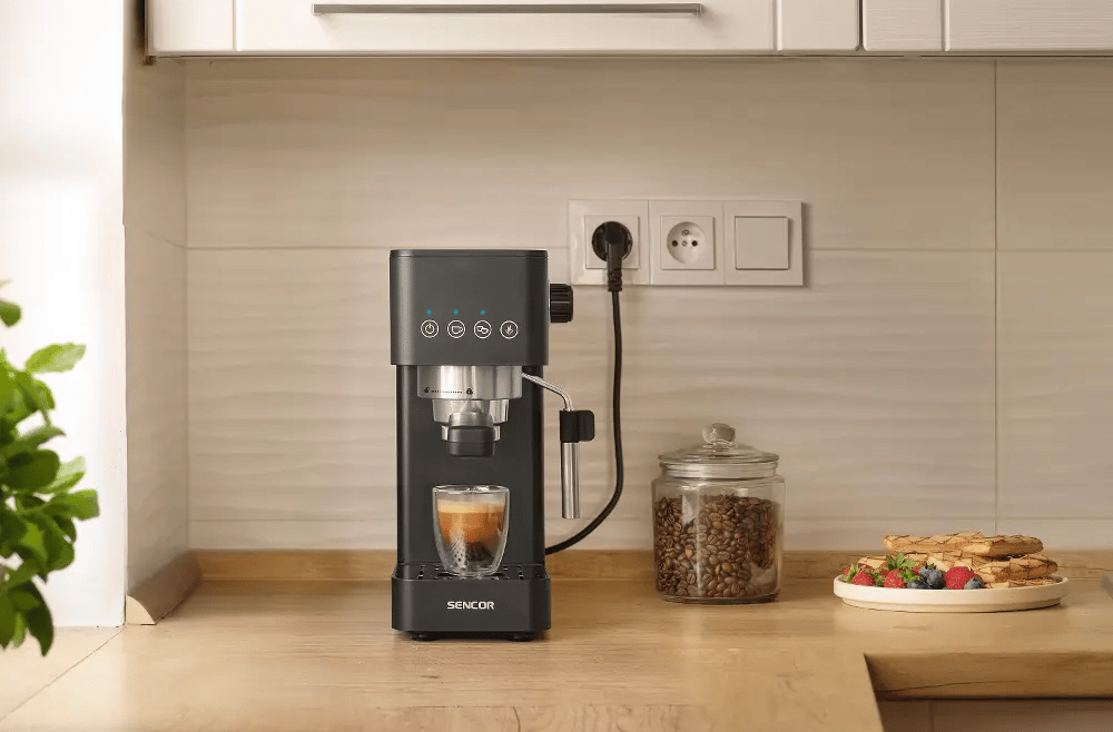 Кавоварка еспрессо SENCOR SES 1510BK